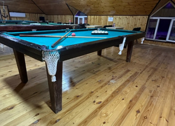 Bilyardlar 3de satilir olculeri 3.30x1.80 - 2.70x1.50 -