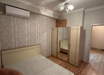 Xlrdalan kohne bazarln Yanl 76kv 3 otaq 16 Mertebeli