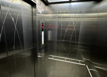 Xlrdalan kohne bazarln Yanl 76kv 3 otaq 16 Mertebeli