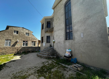 EV DAXİLİ KREDİTLE TECİLİ SATİLİR. Sabuncu rayonu Zabrat