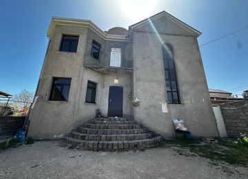 EV DAXİLİ KREDİTLE TECİLİ SATİLİR. Sabuncu rayonu Zabrat