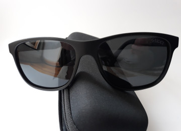 Gucci gün eynəyi. Gucci gün eynəyi. Əla vəziyyətdə Gucci