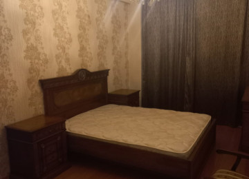 Xırdalan şəhərinin mərkəzində, qanuni 2 otaqlı 62 m2 sahəsi