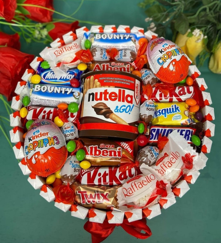 Kinder buketləri Kinder buketleri istenilen formada ve olcude sifarisle