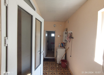 Xəzər rayonu Binə qəsəbəsi məsçid yoluna çatmamış sağa