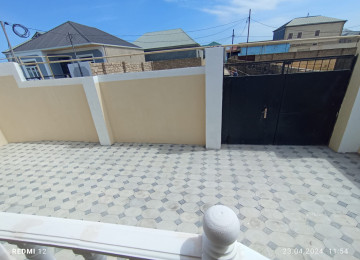 Xəzər rayonu Binə qəsəbəsi 218 nömrəli orta məktəbin, Laçın