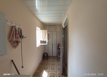 Xəzər rayonu Binə qəsəbəsi məsçid yoluna çatmamış sağa