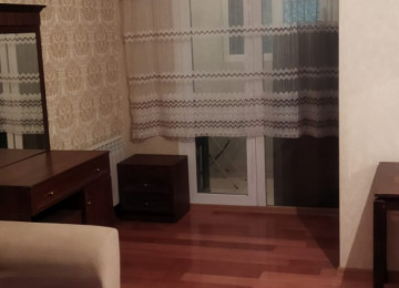 Xlrdalan Kirsdal Abseron 1 de 2 otaq hersarayeti var 350azn