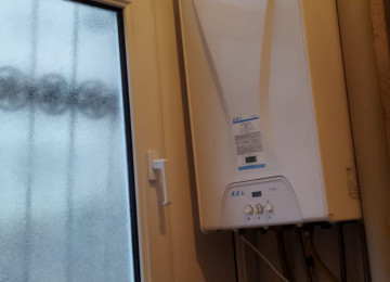 Xlrdalan Kirsdal Abseron 1 de 2 otaq hersarayeti var 350azn