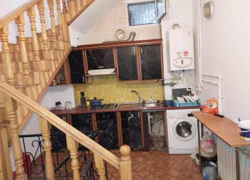 My Hostel Baku Bir gun 7 azn. Bir ay 150azn My Hostel Baku