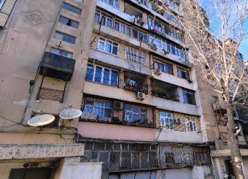 ƏŞYALİ !!! Xətai rayonu Gəncə prospekti Ponarama parkla