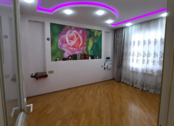 Bismilləh. ( * Ev elanı 7 * ) Bakının mərkəzinə ən yaxın