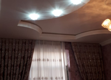 ( Elan nomre 476 ) Bineqedi qesebesinde, avtobusun birinci