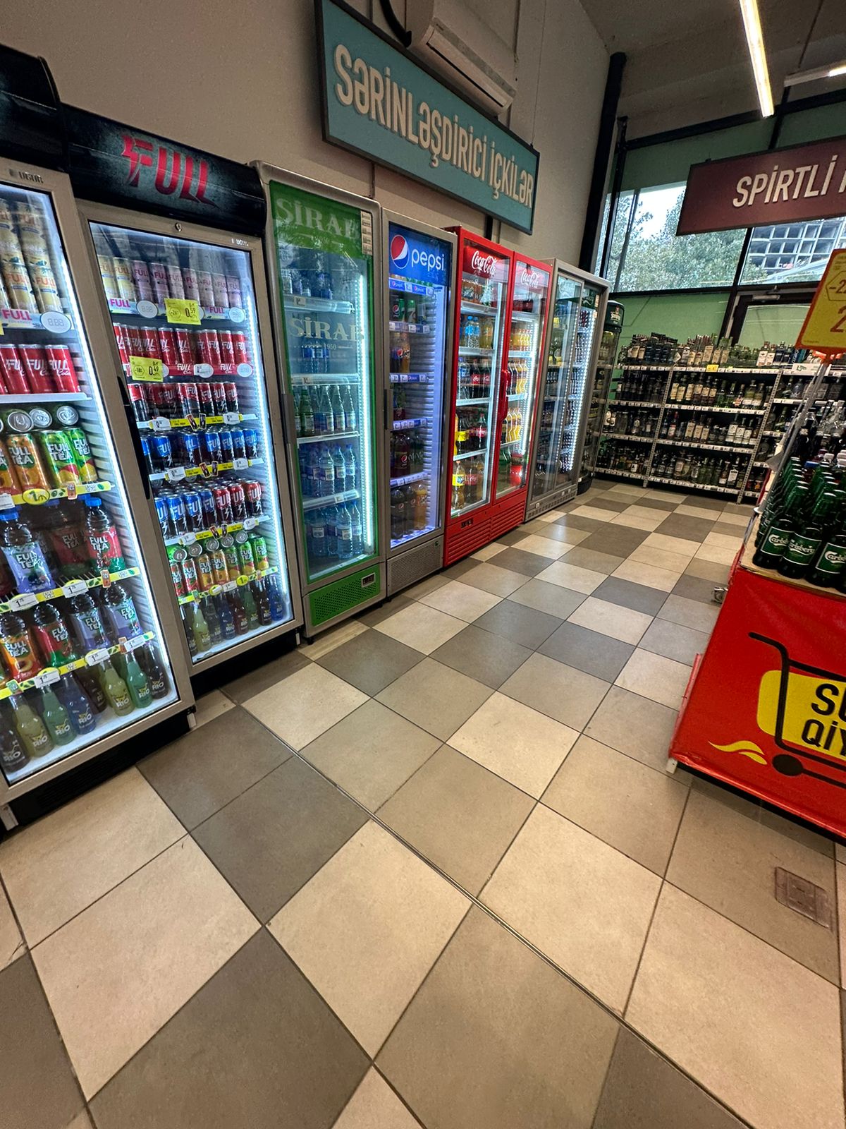 Oba market ve Qab-qaşíq 250 kvadrati Obyekt (190 kv