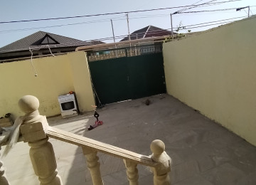 Biləcəridə 91 N-li marşurutun yolunda 2 sotda 3 otaq, S/Q