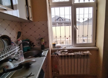 Biləcəridə 91 N-li marşurutun yolunda 2 sotda 3 otaq, S/Q