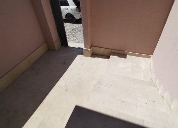 Biləcəridə 41 N-li Marşurutun yoluna yaxın 1.2 sotda 3