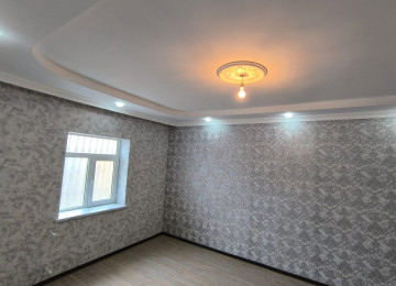 Biləcəridə DSK yolunda yolun tam kənarı 1.5 sotda 3 otaq,