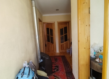 Biləcəridə 91 N-li marşurutun yolunda 2 sotda 3 otaq, S/Q