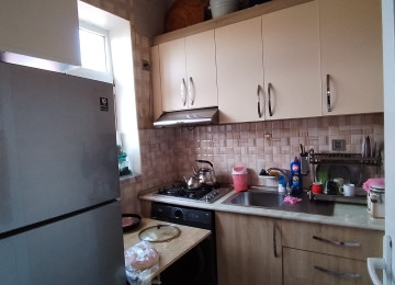 Biləcəridə 91 N-li Marşurutun yoluna yaxın 0.7 sotda 2