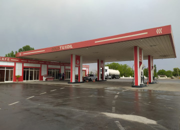 Zapravka satílır ŞEMKIR rayonu Baki-Qazax 374-ci km 2.7