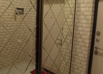 KUPÇALI ÇIXARIŞLI BİNA. DUZ GÖLÜNƏ BİRBAŞA PONARAMASI