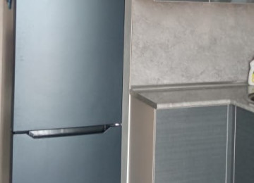 KUPÇALI ÇIXARIŞLI BİNA. DUZ GÖLÜNƏ BİRBAŞA PONARAMASI