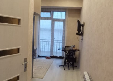 KUPÇALI ÇIXARIŞLI BİNA. DUZ GÖLÜNƏ BİRBAŞA PONARAMASI