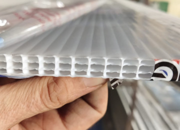 Polikarbonat satışı. Türkiyə və rusiya istehsalı olan