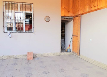 Təcili satılır.. Biləcəridə Tam mərkəzdə Abidəyə yaxın 2