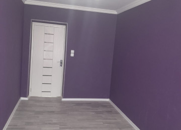 Biləcəridə 300 N-li məktəbə yaxın 4/3-cü mərtəbəsi, 2