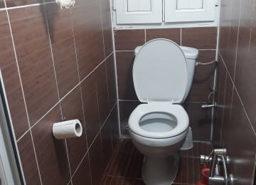 QANUNI ...3 otaqli Lebinqrad 9/6 orta blok orta menzil,