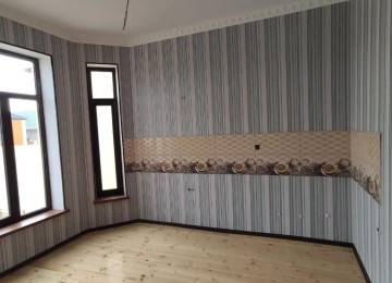 Zabrat 2 de 110 kv.m 2 sotda tam temirli satilir.İlkin 60