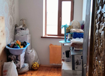 Biləcəri Tam Mərkəzdə 301N-li məktəbin yani 2 mərtəbə altı