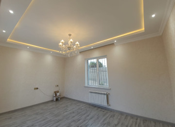 Biləcəridə Dsk yoluna yaxın 1.5 sotda 3 otaq mətbəxi s/q.