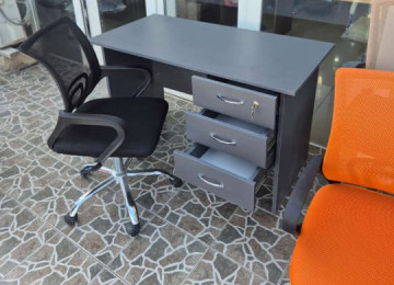 Ofis dəsti Fabrik istehsalı Anbardan birbaşa satış Qiyməti