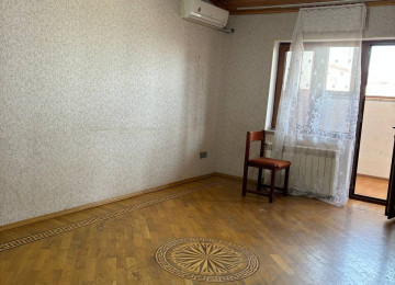 Xlrdalan ICTA Hakimyetin yanl 2 otaq radnoy bos 56 kv