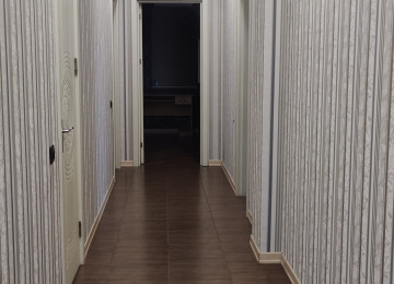 4 otaqlí te'mirli menzil satílír 20/10-cu mertebesi,204 kv