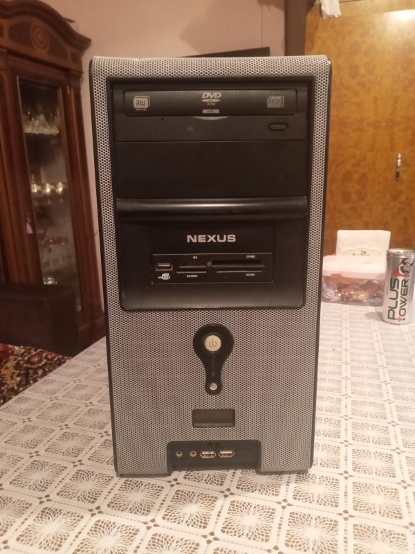 Nexus Sistem bloku Ram 2 GB Hdd 500 GB Windows 7