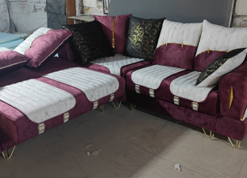 Künc divan Sifarişlə hazırlanır Rəng seçimi var Açılır,