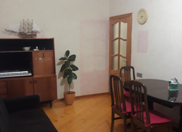 QANUNI... 3 otaqli, Leninqrad 9/6 orta blok, orta menzil,