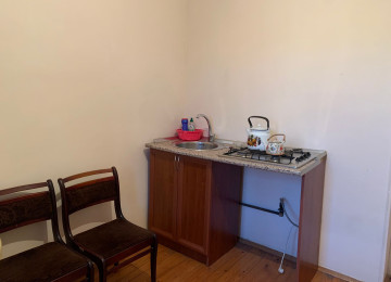 Xətai rayonu Məhəmməd Hadi küçəsi Həzi Aslanov metrosu