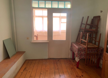 Xətai rayonu Məhəmməd Hadi küçəsi Həzi Aslanov metrosu