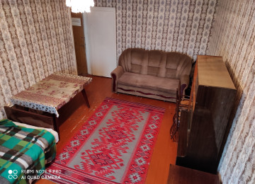 Əlverişli və rahat mənzil. MAKLERLƏR NARAHAT ETMƏSİN!!!.