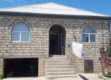 Bismillah ( Elan nomre 467 ) Xahish edirik elan metnimizi