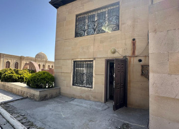 Obyekt ucun yer satílír Bibiheybetde yol kenari svetoforun