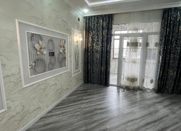 Xırdalan şəhərinin mərkəzində,Heydər Əliyev prospektinin