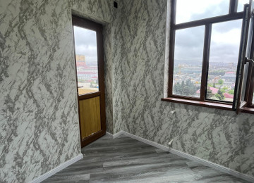 Xırdalan şəhərinin mərkəzində,Heydər Əliyev prospektinin