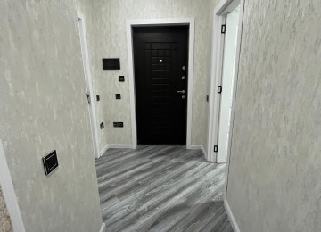 Xırdalan şəhərinin mərkəzində,Heydər Əliyev prospektinin