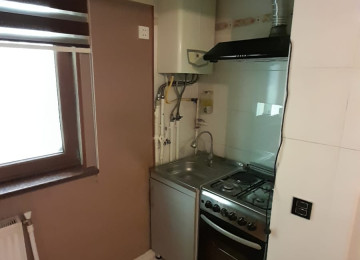 Köhnə Günəşlidə 3 otaqlı, əşyalı mənzil Lahiyə: - Leninqrad